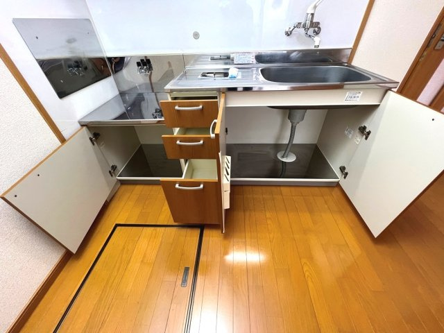 アヴァンティ Bのキッチン