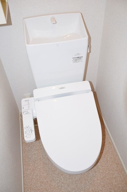 オレンジヒルズ論田Cのトイレ
