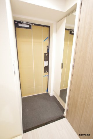 プレサンス天神橋筋六丁目ヴォワール　仲介手数料無料の玄関
