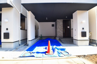 【駐車場】 | 現地見学や資料請求などお気軽にお問合せ下さい。
周辺環境とあわせて現地もご案内致します。