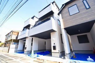 【前面道路含む現地写真】 | 現地見学や資料請求などお気軽にお問合せ下さい。
周辺環境とあわせて現地もご案内致します。