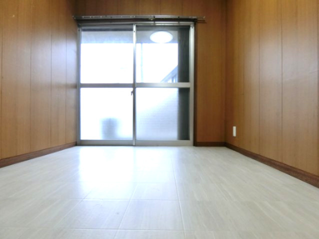 野作町貸家の子供部屋