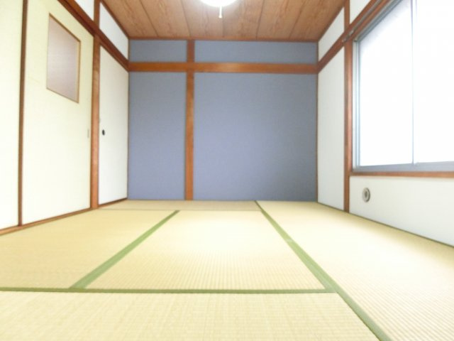 野作町貸家の和室