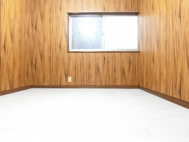 野作町貸家の子供部屋