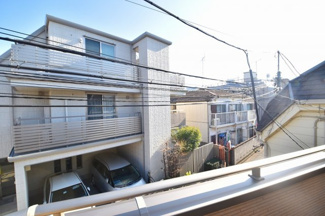 【展望】 | バルコニーからは開放的な景色が眺められます。