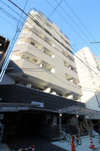Merry新大阪の外観