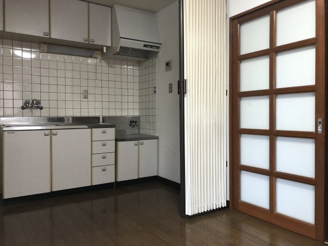 サンライズビルマンションのキッチン