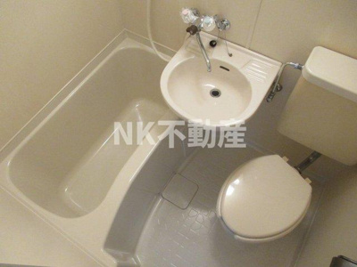 【浴室】 | 菱屋西ロイヤルハイツ（河内小阪賃貸） | お風呂です