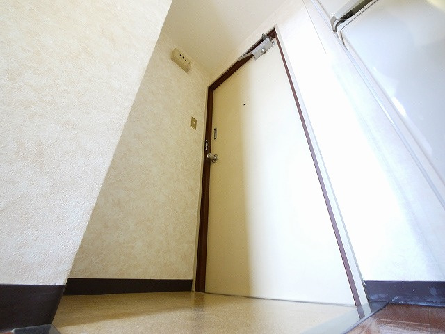 シャンクレール奈良の玄関|シンプルで使いやすい玄関です
