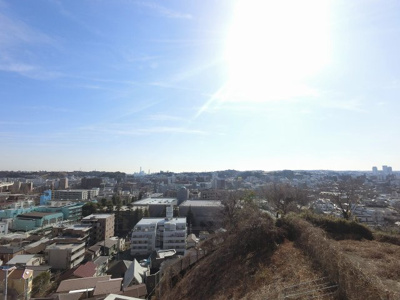 【展望】 | グレイス清水ヶ丘公園Ⅱ | ４階部分からの眺望です。
前面に建物がなく陽当たり・眺望◎です。
