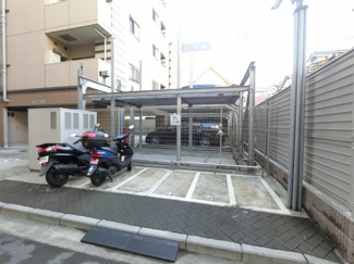 【その他共用部分】 | バイク置場です。