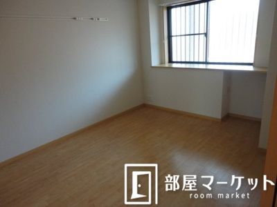 【寝室】 | サンシャイン三好