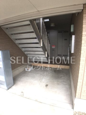 【エントランス】 | メゾン榎田 | 落ち着いたエントランスです