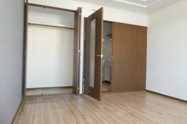 アプローズの寝室|洋室