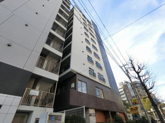 【外観】 | 総戸数３７戸、１９７４年１０月築、お買物に便利なエレベーター付です♪