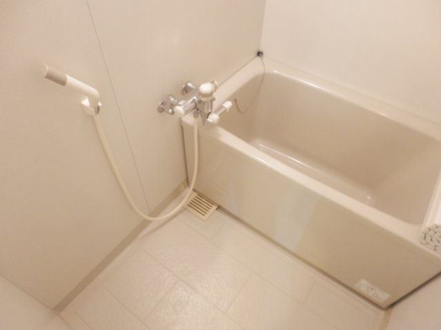 エクサーブ東原の浴室