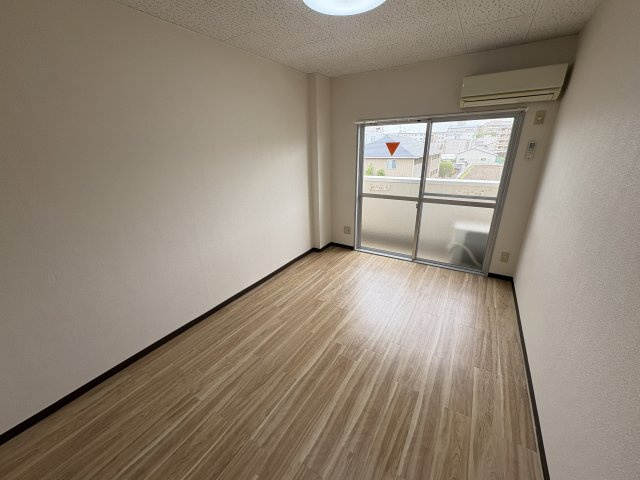 マンション白龍の居間・リビング