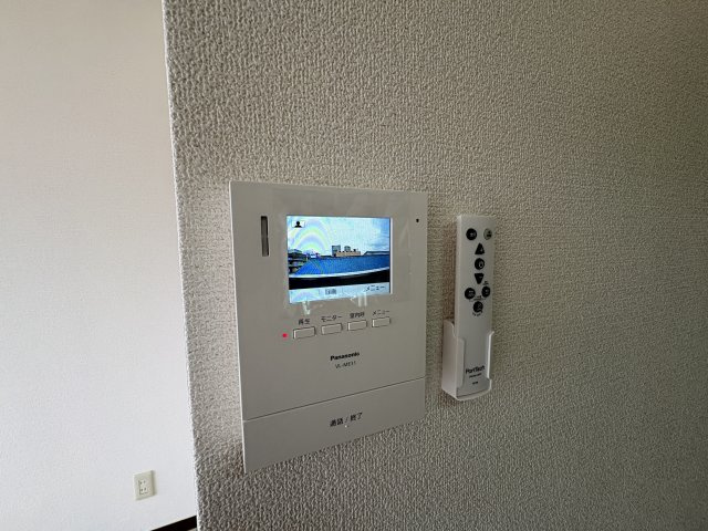 マンション白龍のセキュリティ|TVモニターホン設置。防犯カメラも完備し防犯面も配慮