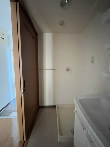 パールエステートの洗面所