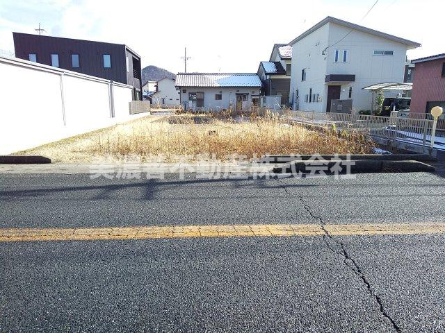 ５６２０１　岐阜市岩田東土地の外観