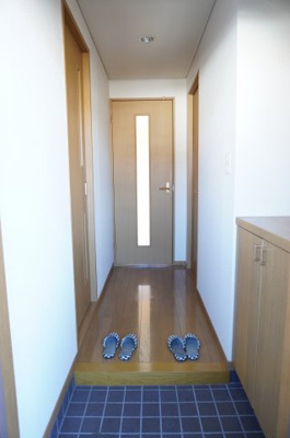 【玄関】 | ルインズワタナベ