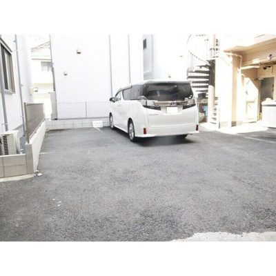 【駐車場】 | メゾン秩父龍2 | メゾン秩父龍2
名古屋市西区の賃貸物件はなご家おもてなし不動産へ
