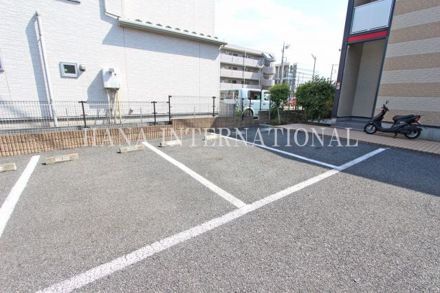 ラヴェンナ・プリートの駐車場