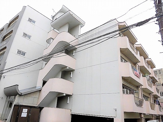 耕和昭島ビルの外観