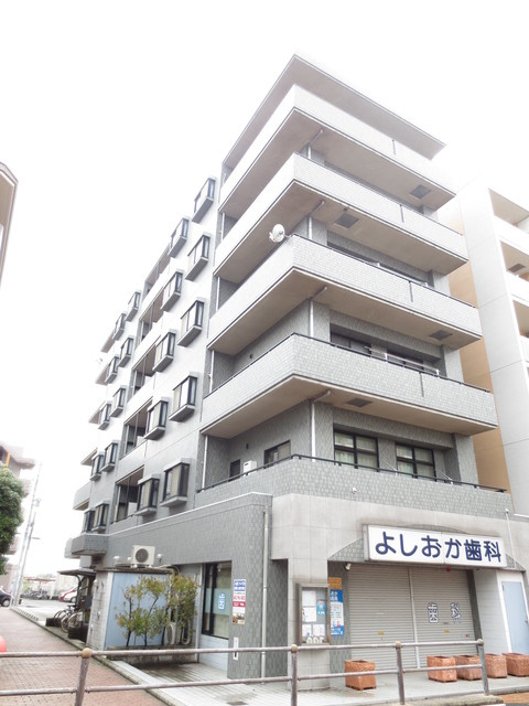 ルネス・ヴィルヌーヴの外観