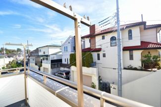 【展望】 | バルコニーからは開放的な景色が眺められます。