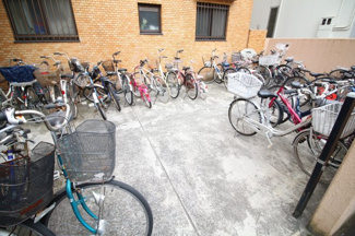 【駐車場】 | キレイに清掃された自転車置場です♪