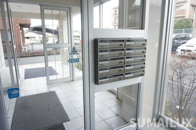 ロワイヤルＭのエントランス