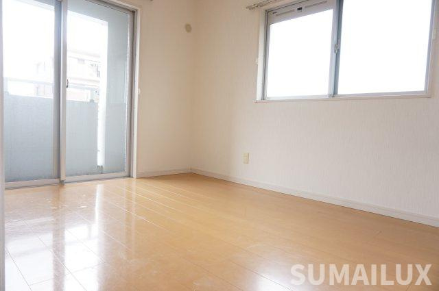 ロワイヤルＭの洋室