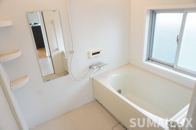 ロワイヤルＭの浴室