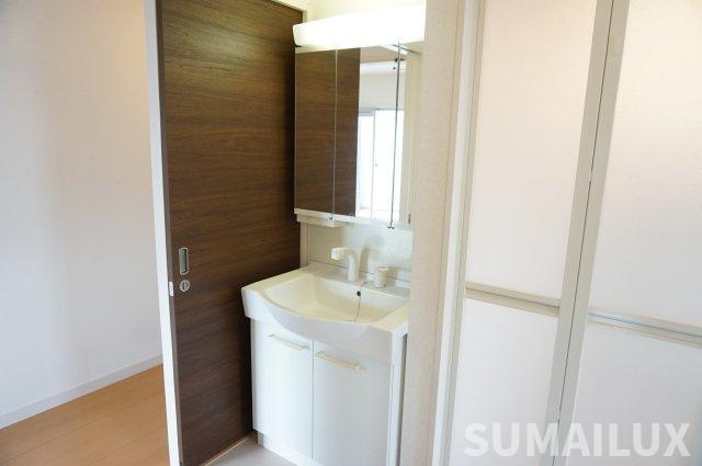 ロワイヤルＭの独立洗面台