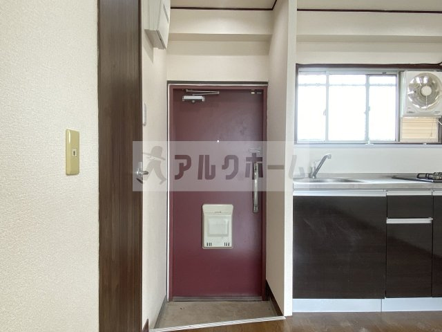リズム柏原の玄関|リズム柏原　玄関