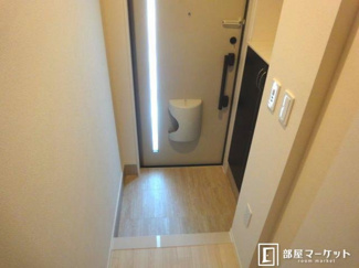 【エントランス】