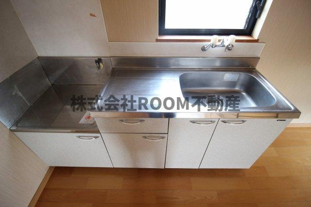 スペースⅢのキッチン|コンパクトなキッチンで掃除もラクラク