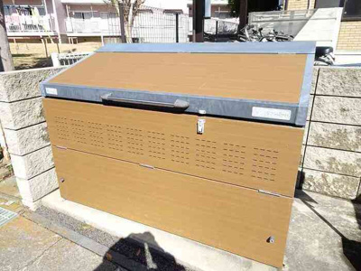 【その他】 | プレベール | 共用ゴミストッカー