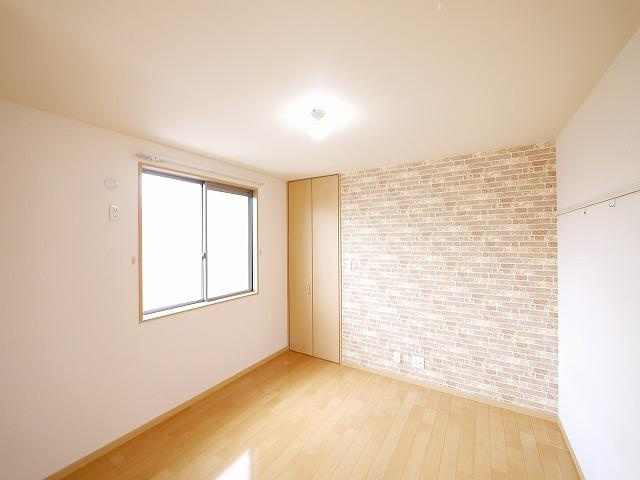 オ・パン法蓮町の寝室