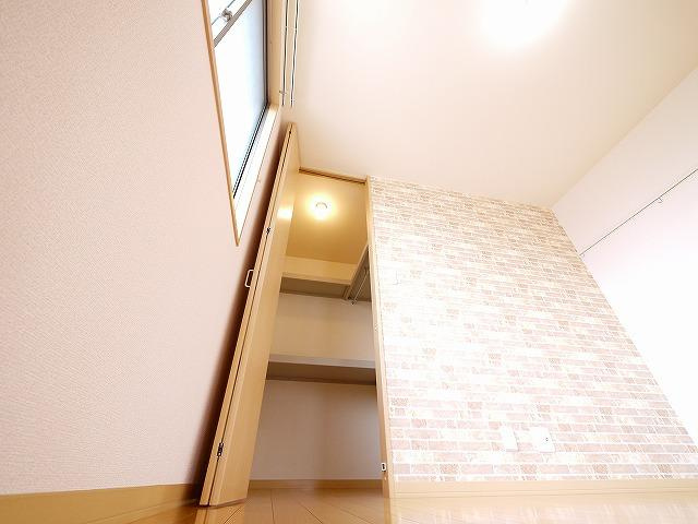 オ・パン法蓮町の収納