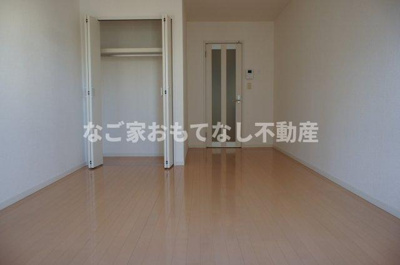 【寝室】 | クレフラスト坂井戸