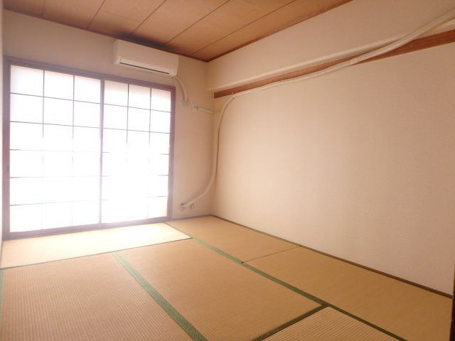 コスモハイツ小阪の和室|前回募集時の写真です