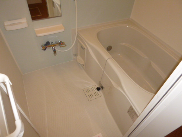 グランビアＡの浴室