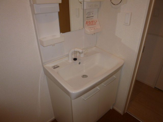 グランビアＡの洗面所