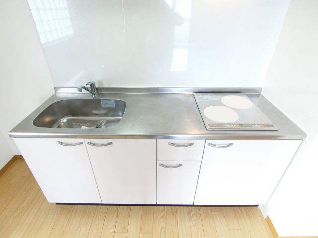 ＹＦ泉ヶ丘のキッチン|同物件別部屋写真イメージ