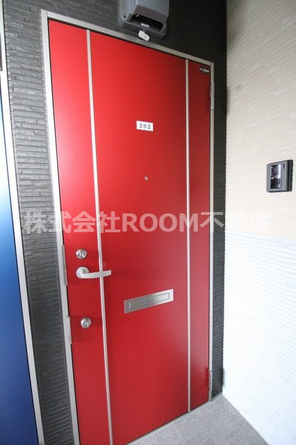 スペース・ナインの玄関|毎日通る玄関はこちらです