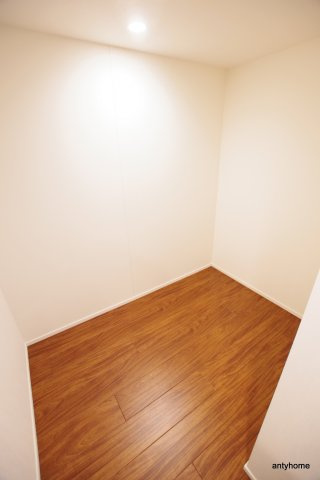 RJR堺筋本町タワー　仲介手数料無料の収納
