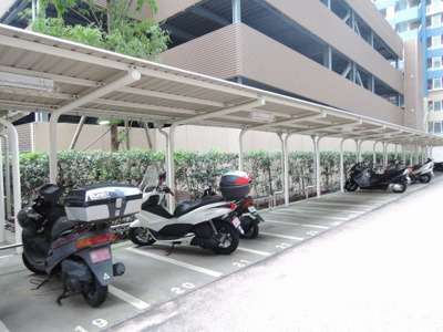 【その他共用部分】 | ザ・ミレナリータワーズ サウスパークタワー | バイク置場です。