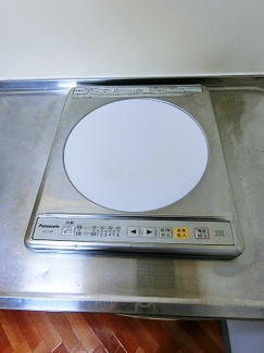 【展望】 | キッチンは1口IHクッキングヒーター♪IHは火を使わないので安心なうえ、お掃除もラクラク♪